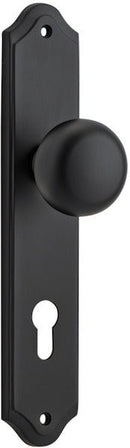 Iver Cambridge Door Knob On Shouldered Backplate - primehardware