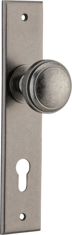 Iver Paddington Door Knob On Chamfered Backplate - primehardware
