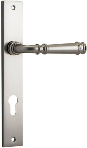 Iver Verona Door Lever Handle On Rectangular Backplate - primehardware