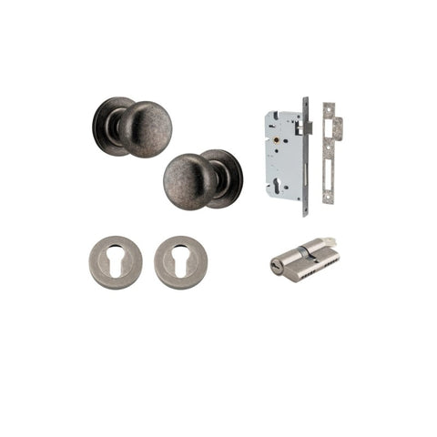IVER Cambridge Door Knob On Round Rose Concealed Fix | Entrance Kit (Key/Key) | 9 Finishes - Distressed Nickel