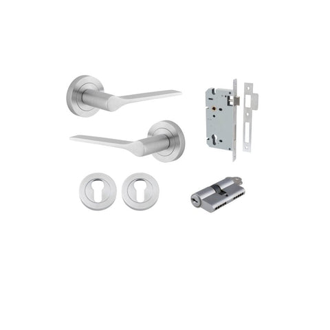 Iver Como Door Lever on Round Rose | Entrance Kit (Key/Key) | 7 Finishes - Brushed Chrome