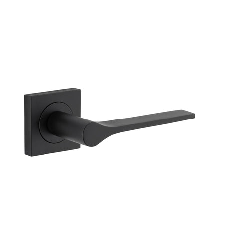 Iver Como Door Lever Handle On Square Rose - primehardware