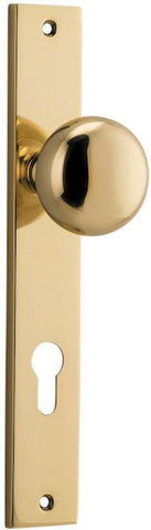 Iver Cambridge Door Knob On Rectangular Backplate - primehardware