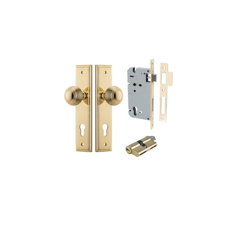 IVER Guildford Door Knob On Stepped Backplate | Entrance Kit (Key/Key) | 9 Finishes - Polished Brass