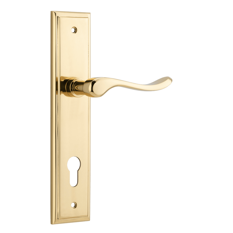 Iver Stirling Door Lever Handle On Stepped Backplate - primehardware