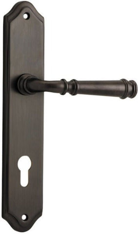 IVER Verona Door Lever Handle On Shouldered Backplate | Entrance Lever Set Only | 9 Finishes - Signature Brass