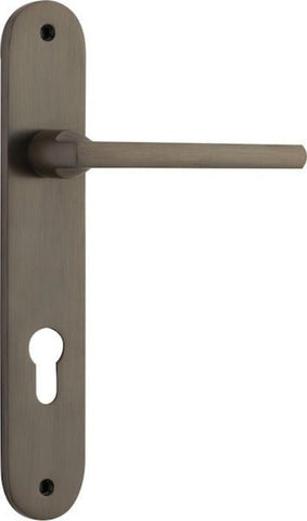 Iver Baltimore Solid Brass Door Lever on Oval Backplate | Entrance Lever Set Only | 7 Finishes - Signature Brass
