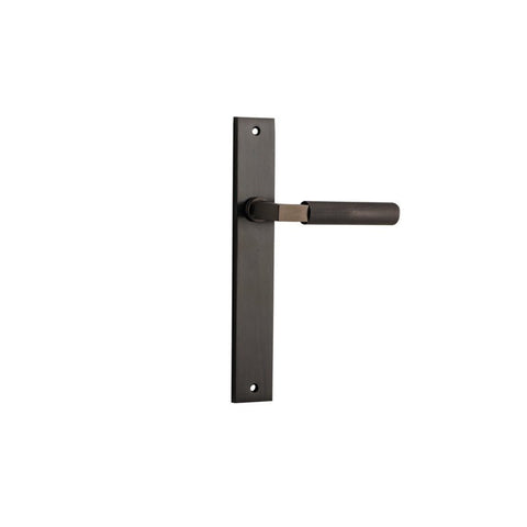 IVER Brunswick Door Lever Handle On Rectangular Backplate | Passage Lever Set Only | 6 Finishes - Signature Brass