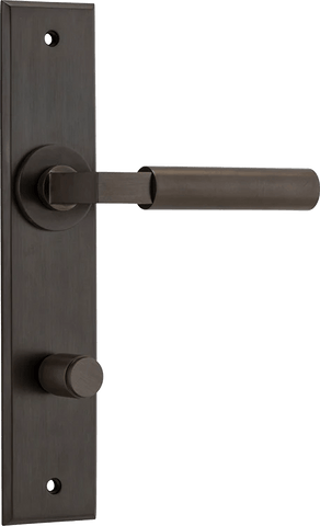 Iver Berlin Door Lever Handle On Chamfered Rectangular Backplate - primehardware