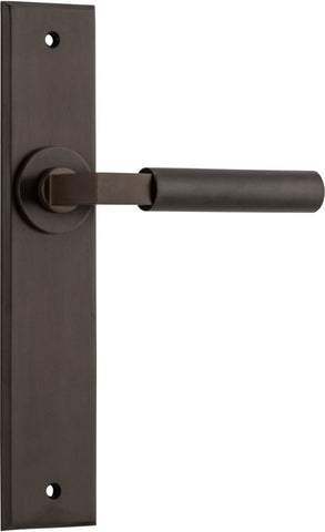 Iver Berlin Door Lever Handle On Chamfered Rectangular Backplate - primehardware