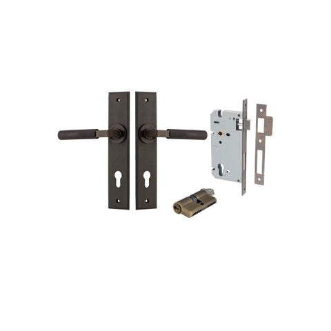IVER Brunswick Door Lever Handle On Chamfered Backplate | Entrance Kit (Key/Key) | 6 Finishes - Signature Brass