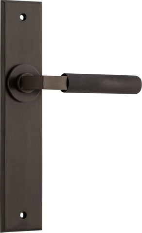 Iver Brunswick Door Lever Handle On Chamfered Backplate - primehardware