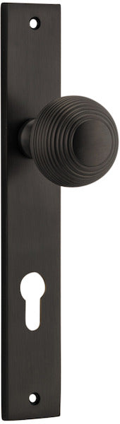 IVER GUILDFORD DOOR KNOB ON RECTANGULAR BACKPLATE - CUSTOMISE TO YOUR NEEDS