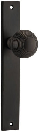 IVER Guildford Door Knob On Rectangular Backplate | Passage Lever Set Only | 9 Finishes - Signature Brass