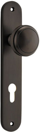 IVER Paddington Door Knob On Oval Backplate | Entrance Lever Set Only | 9 Finishes - Signature Brass
