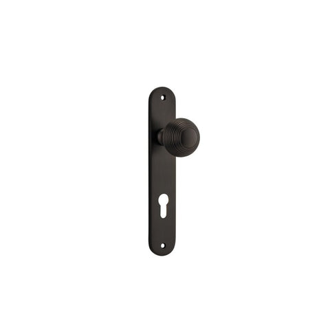 Iver Guildford Door Knob On Oval Backplate - primehardware