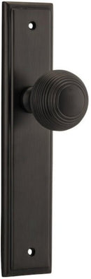 IVER Guildford Door Knob On Stepped Backplate | Passage Lever Set Only | 9 Finishes - Signature Brass