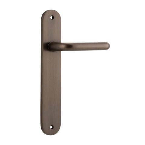 Iver Oslo Lever Door Handle On Oval Backplate - primehardware