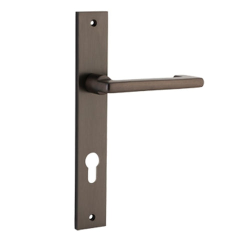 Iver Baltimore Return Door Lever Handle On Rectangular Backplate - primehardware