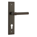 Iver Helsinki Door Lever Handle On Stepped Backplate - primehardware