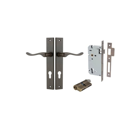 IVER Stirling Door Lever Handle On Rectangular Backplate | Entrance Kit (Key/Key) | 8 Finishes - Signature Brass