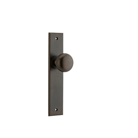 IVER Cambridge Door Knob On Chamfered Backplate | Passage Lever Set Only | 9 Finishes - Signature Brass