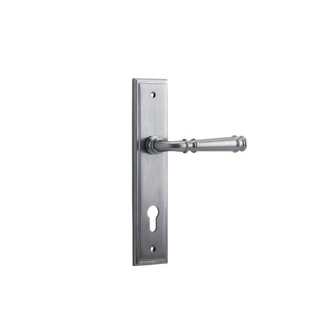 IVER Verona Door Lever Handle On Stepped Backplate | Entrance Lever Set Only | 9 Finishes - Brushed Chrome