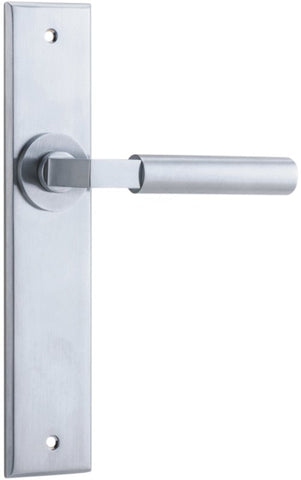 Iver Berlin Door Lever Handle On Chamfered Rectangular Backplate - primehardware