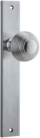 IVER Guildford Door Knob On Rectangular Backplate | Passage Lever Set Only | 9 Finishes - Brushed Chrome