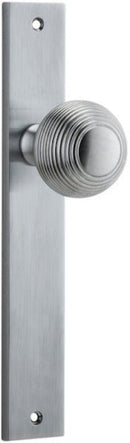 IVER Guildford Door Knob On Rectangular Backplate | Passage Lever Set Only | 9 Finishes - Brushed Chrome