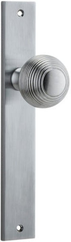 Iver Guildford Door Knob On Rectangular Backplate - primehardware
