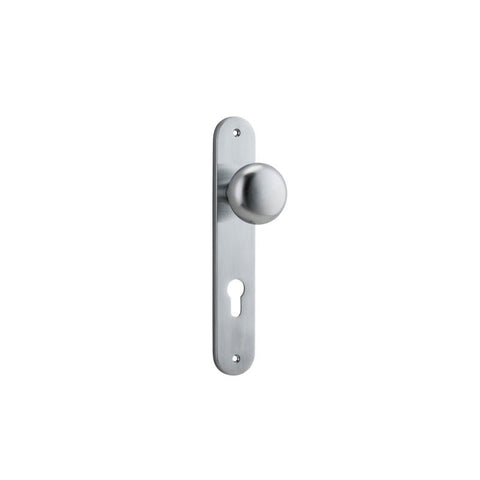 IVER Cambridge Door Knob On Oval Backplate | Entrance Lever Set Only | 9 Finishes - Brushed Chrome