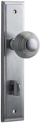 IVER Guildford Door Knob On Stepped Backplate | Privacy Lever Set Only | 9 Finishes - Brushed Chrome