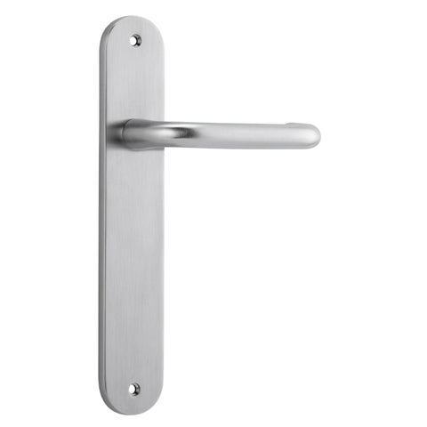Iver Oslo Lever Door Handle On Oval Backplate - primehardware