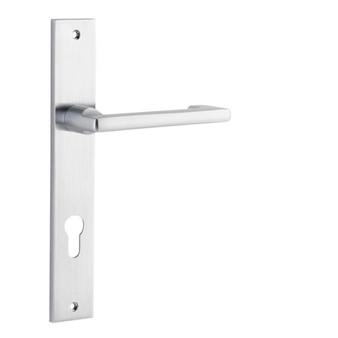 Iver Baltimore Return Door Lever on Rectangular Backplate | Entrance Lever Set Only | 7 Finishes - Brushed Chrome