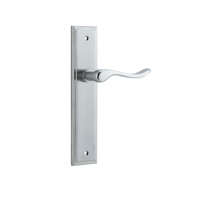 Iver Stirling Door Lever Handle On Stepped Backplate - primehardware