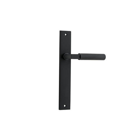 Iver Brunswick Door Lever Handle On Rectangular Backplate - primehardware
