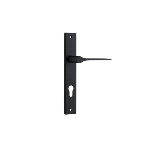 Iver Como Door Lever Handle On Rectangular Backplate - primehardware