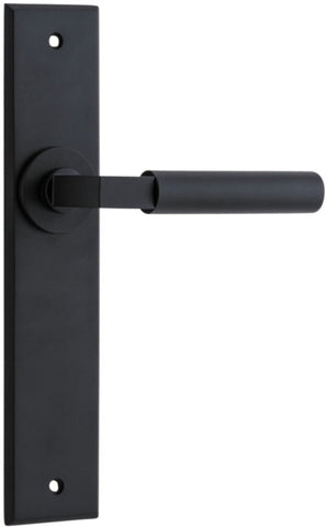 Iver Berlin Door Lever Handle On Chamfered Rectangular Backplate - primehardware