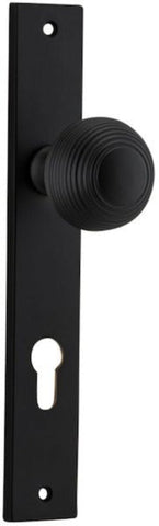 IVER Guildford Door Knob On Rectangular Backplate | Entrance Lever Set Only | 9 Finishes - Matt Black
