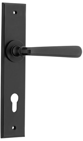 Iver Copenhagen Door Lever Handle On Chamfered Backplate - primehardware