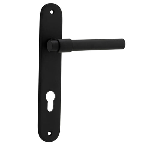 Iver Helsinki Solid Brass Door Lever on Oval Backplate | Entrance Lever Set Only | 7 Finishes - Matt Black