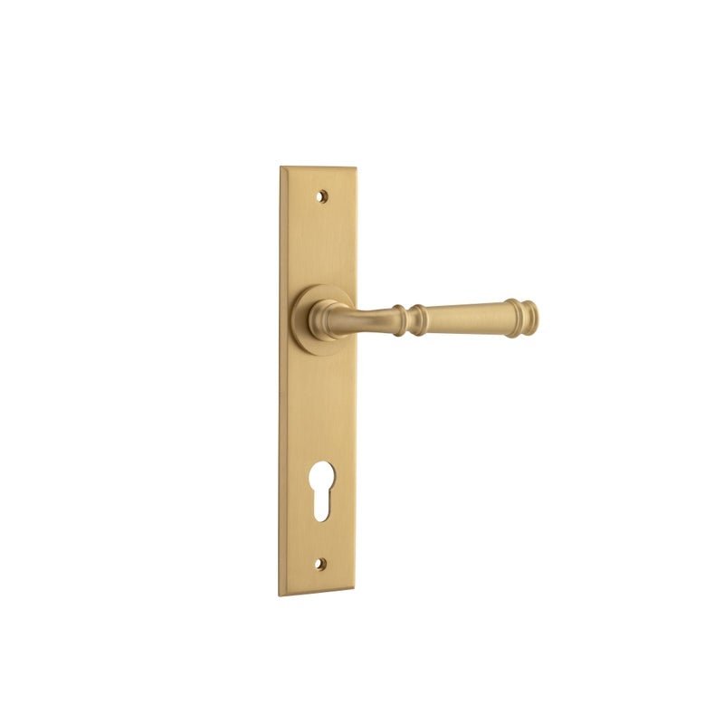 IVER Verona Door Lever Handle On Chamfered Backplate | Entrance Lever Set Only | 9 Finishes - Brushed Brass