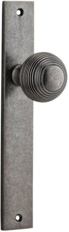 IVER Guildford Door Knob On Rectangular Backplate | Passage Lever Set Only | 9 Finishes - Distressed Nickel