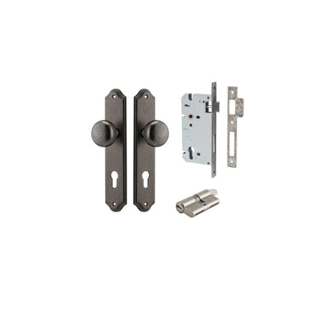 IVER Cambridge Door Knob On Shouldered Backplate | Entrance Kit (Key/Key) | 9 Finishes - Distressed Nickel