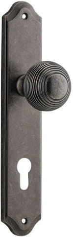 IVER Guildford Door Knob On Shouldered Backplate | Entrance Lever Set Only | 9 Finishes - Distressed Nickel