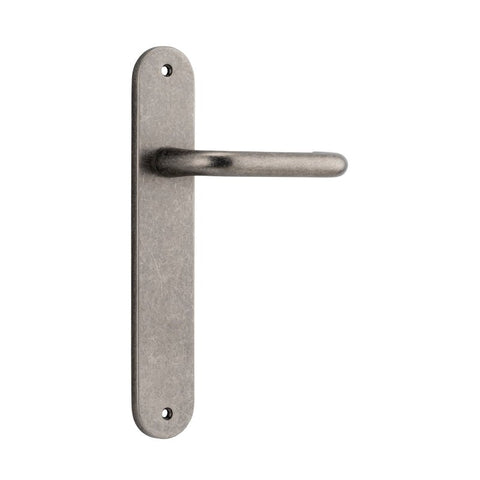 Iver Oslo Lever Door Handle On Oval Backplate - primehardware