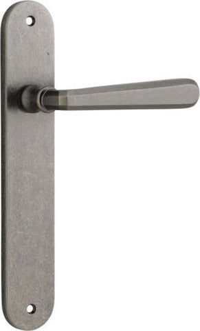 Iver Copenhagen Door Lever Handle On Oval Backplate - primehardware