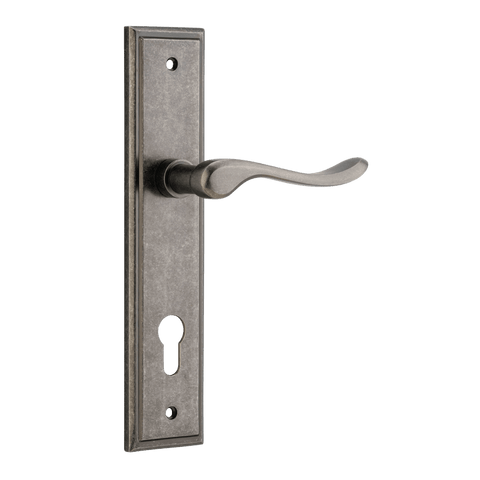 IVER Stirling Door Lever Handle On Stepped Backplate | Entrance Lever Set Only | 8 Finishes - Distressed Nickel