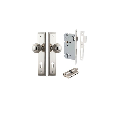 IVER Guildford Door Knob On Stepped Backplate | Entrance Kit (Key/Key) | 9 Finishes - Polished Nickel
